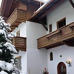 Apartment Gaestehaus Zum Gachtna *
